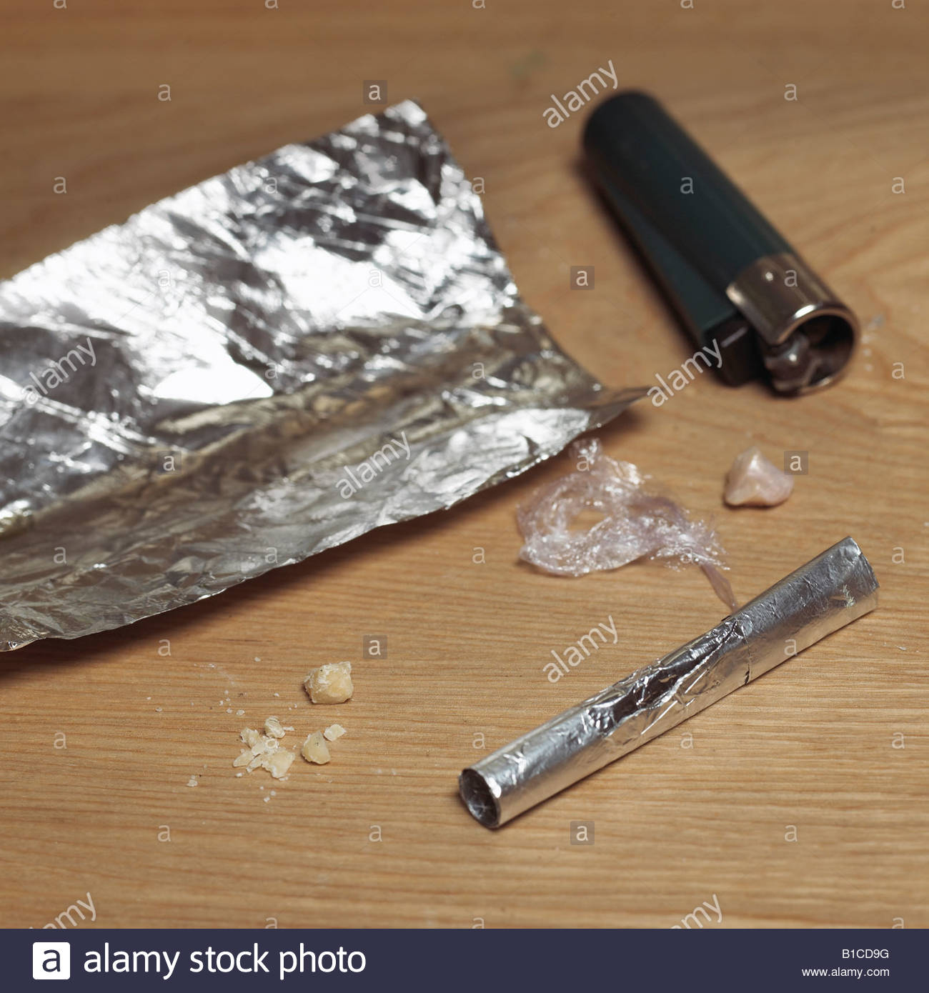 how to smoke crack with foil